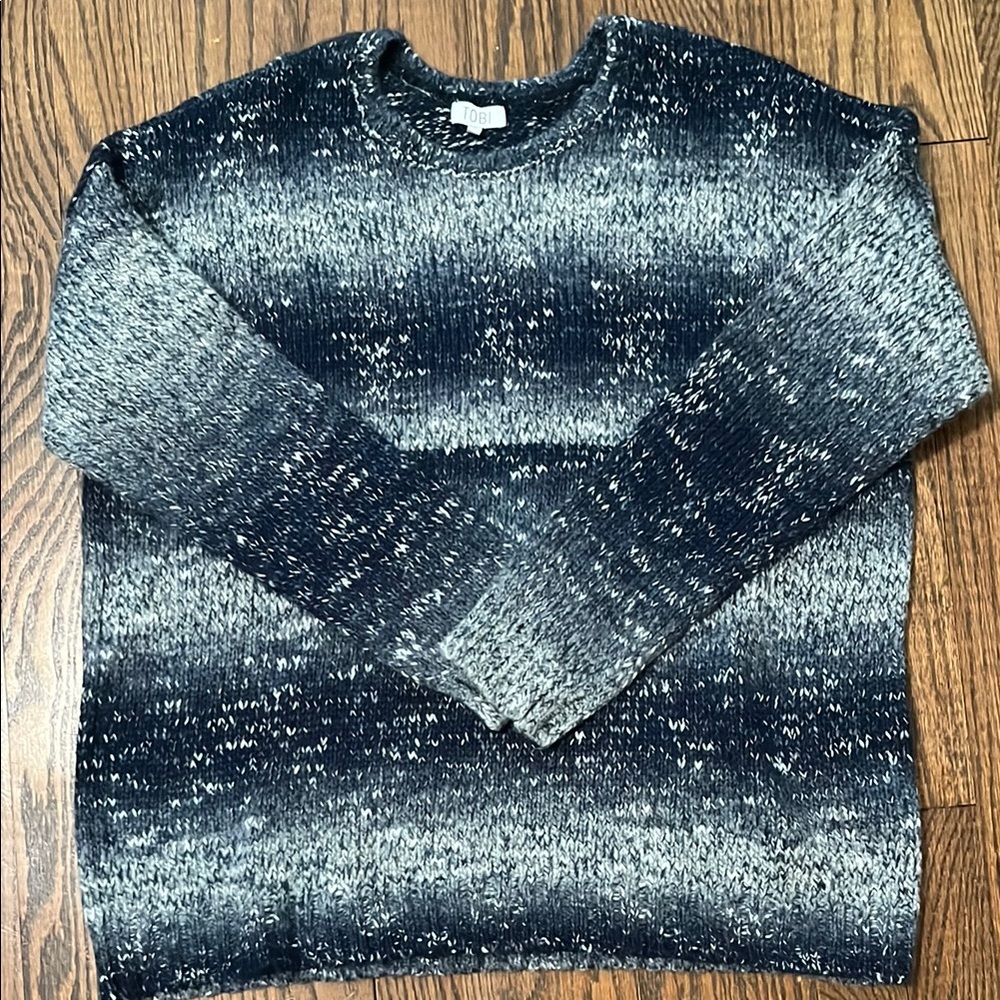 TOBI Blue and Gray Sweater. Size medium. Very soft!